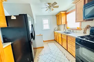 3743 S 59th Ave, Cicero, IL 60804 - Photo 7