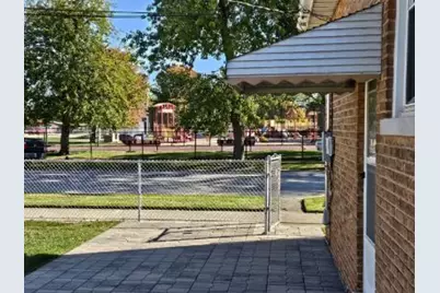 302 153rd Street, Calumet City, IL 60409 - Photo 13