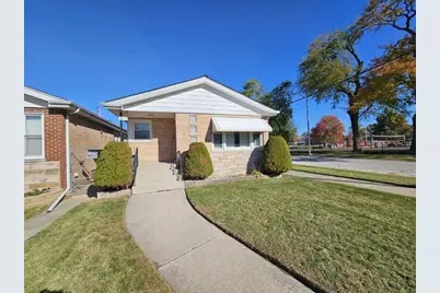 302 153rd Street, Calumet City, IL 60409 - Photo 1