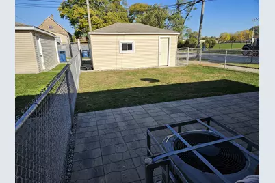 302 153rd Street, Calumet City, IL 60409 - Photo 15