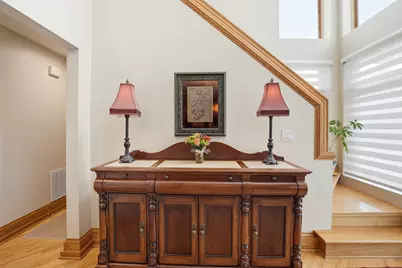 15 Manchester Lane, Elmhurst, IL 60126 - Photo 3