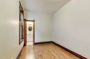 3351 S Union Ave, Chicago, IL 60616 - Photo 11
