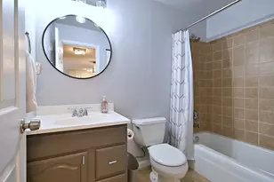 6700 S Brainard Ave, Countryside, IL 60525 - Photo 13
