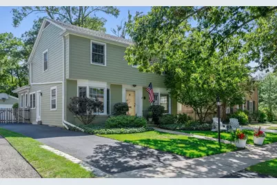 2121 Greenwood Avenue, Wilmette, IL 60091 - Photo 1
