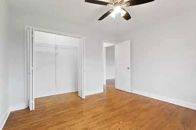 6826 N Ridge Boulevard #302, Chicago, IL 60645 - Photo 7