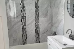 2150 E 93rd St, Chicago, IL 60617 - Photo 11