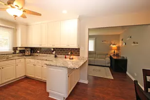 921 Country Club Rd, Lake Zurich, IL 60047 - Photo 15