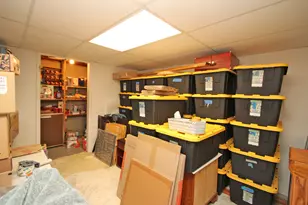 921 Country Club Rd, Lake Zurich, IL 60047 - Photo 33