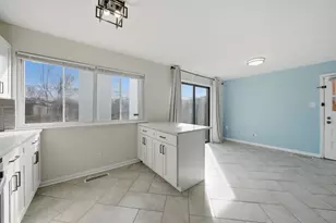 74 W 140th St, Riverdale, IL 60827 - Photo 13