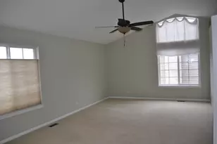 452 E Amherst St, Palatine, IL 60067 - Photo 9