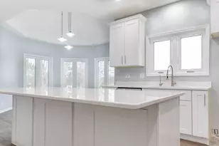 3821 Nottingham Dr, Long Grove, IL 60047 - Photo 9