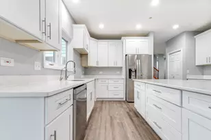 3821 Nottingham Dr, Long Grove, IL 60047 - Photo 11