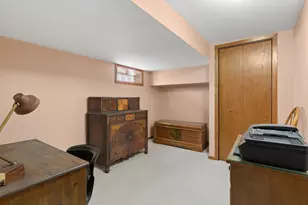 6311 N Tripp Ave, Chicago, IL 60646 - Photo 13