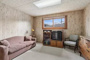 6311 N Tripp Ave, Chicago, IL 60646 - Photo 9