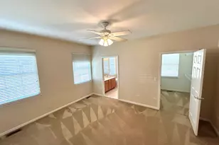 21531 Wolf Lake Way, Crest Hill, IL 60403 - Photo 9