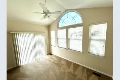 21531 Wolf Lake Way, Crest Hill, IL 60403 - Photo 11