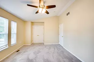 3147 Saganashkee Ln, Naperville, IL 60564 - Photo 13