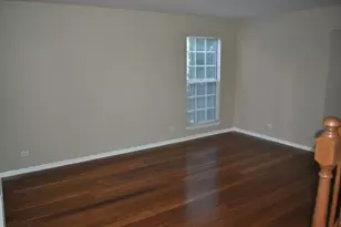 15 Whispering Dr, Streamwood, IL 60107 - Photo 13