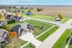 202 Dutch St, Sandwich, IL 60548 - Photo 55