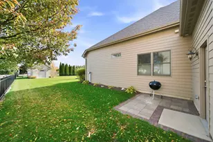 202 Dutch St, Sandwich, IL 60548 - Photo 41