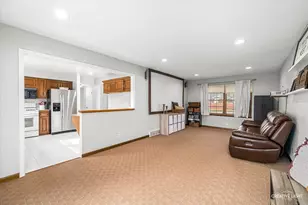 105 Wilson Pl, Oswego, IL 60543 - Photo 17