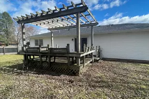 690 Renee Dr, South Elgin, IL 60177 - Photo 21