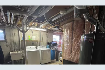 690 Renee Drive, South Elgin, IL 60177 - Photo 19