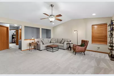 1242 Courtland Circle, Plainfield, IL 60586 - Photo 11