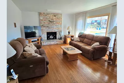 10620 S 86th Avenue, Palos Hills, IL 60465 - Photo 9