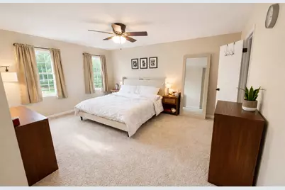 232 Whitewood Drive, Streamwood, IL 60107 - Photo 9