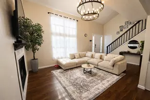 232 Whitewood Dr, Streamwood, IL 60107 - Photo 3