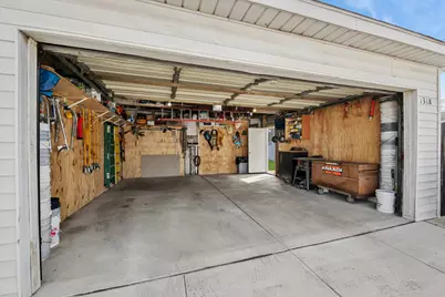 1318 Highland Avenue, Berwyn, IL 60402 - Photo 17