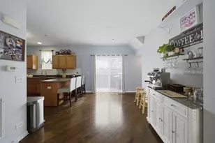 5244 W Hanson Ave, Chicago, IL 60639 - Photo 17