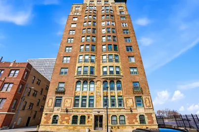 2666 E 73rd Street #4W, Chicago, IL 60649 - Photo 1