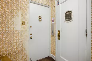 2666 E 73rd St, Chicago, IL 60649 - Photo 5