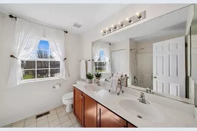 223 Ashcroft Lane, Oswego, IL 60543 - Photo 21