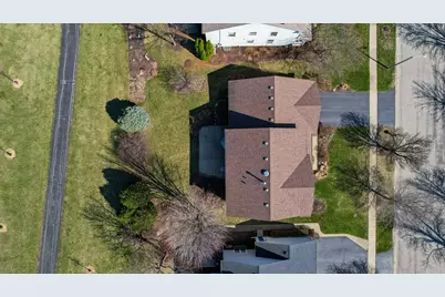 223 Ashcroft Lane, Oswego, IL 60543 - Photo 29