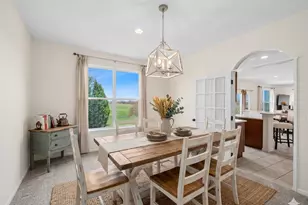 223 Ashcroft Ln, Oswego, IL 60543 - Photo 9