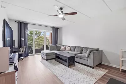 5055 Madison Street #402, Skokie, IL 60077 - Photo 3
