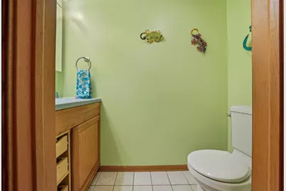 659 Terry Court, Roselle, IL 60172 - Photo 17