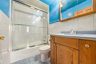 659 Terry Ct, Roselle, IL 60172 - Photo 19