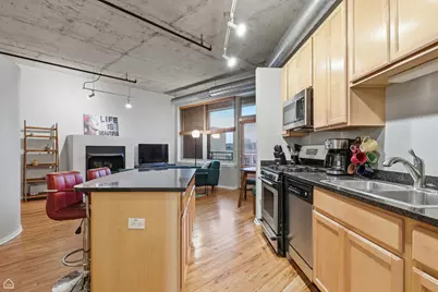 6 S Laflin Street #920, Chicago, IL 60607 - Photo 5