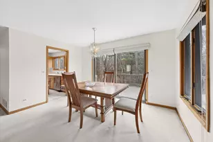 1125 Foxtail Ct, Darien, IL 60561 - Photo 5