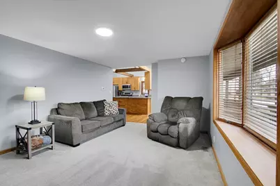 6393 Chicago Road, Yorkville, IL 60560 - Photo 5