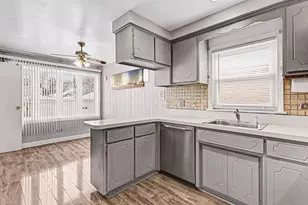 3230 W Pershing Rd, Chicago, IL 60632 - Photo 3