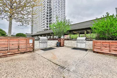 4250 N Marine Drive #2625, Chicago, IL 60613 - Photo 7