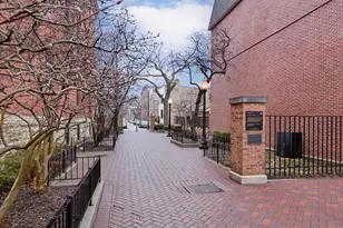 1760 N Wells St, Chicago, IL 60614 - Photo 43