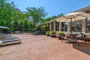 1960 N Lincoln Park W, Chicago, IL 60614 - Photo 21