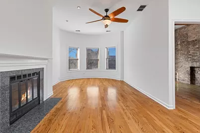 4059 N Sheridan Road #3, Chicago, IL 60613 - Photo 3