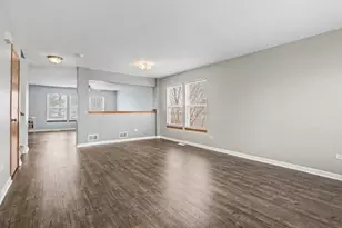 25355 Shannon Dr, Manhattan, IL 60442 - Photo 5